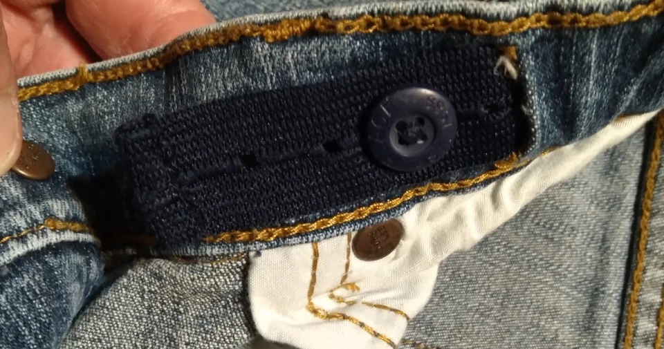 JEANS VAQUEROS ACAMPANADOS LIGERAMENTE USADOS PARA NIÑOS TALLA 10 CON CINTURA AJUSTABLE Foto 4 de 4