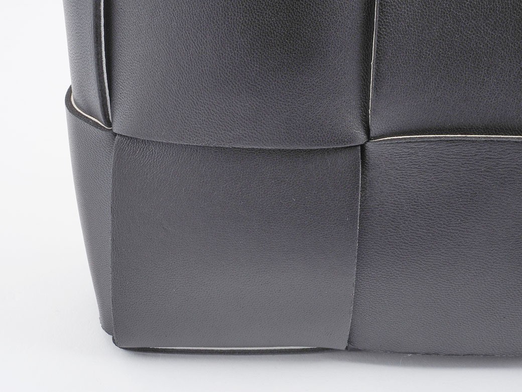 Bottega Veneta Candy Arco Tote Bag Black & White Leather Small Used thumbnail 7