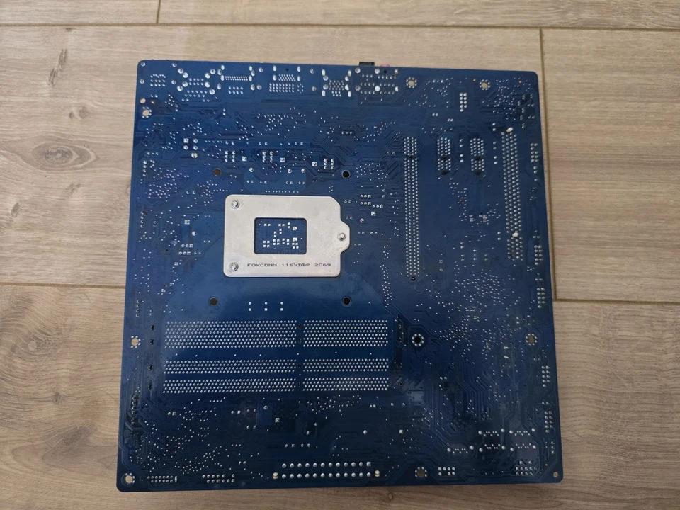 Intel DH67BL Socket LGA1155 DDR3 Micro ATX Motherboard Without I/O G10189-213 - Image 3 of 3