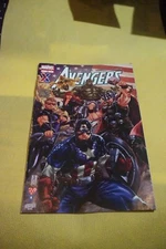 2013 AAFES (ARMY, AIR FORCE EXCHANGE STORE) MARVEL COMIC AVENGERS #14 LIMITED ED