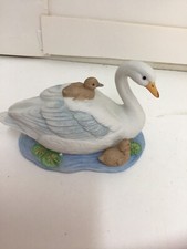 Homco  Home Interiors Ceramic Swan Baby Ducks  #1467 Taiwan 4.5" New