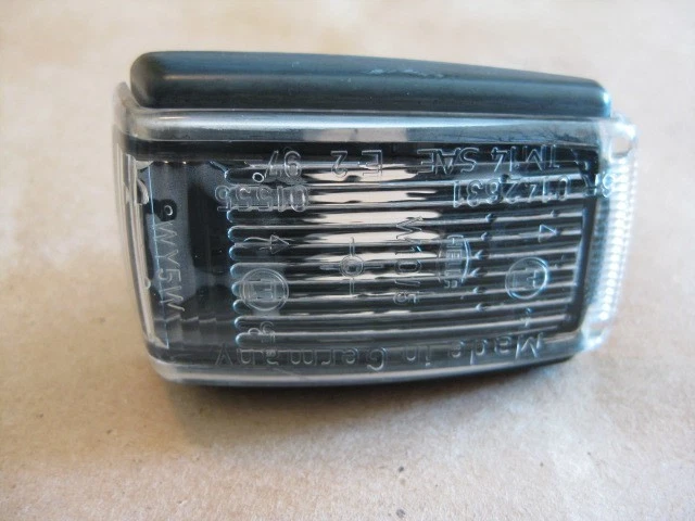 Luz de señalización lateral delantera Volvo C70, S40 y V40 (Hella) se adapta a los modelos 1998 a 2006 Foto 4 de 4