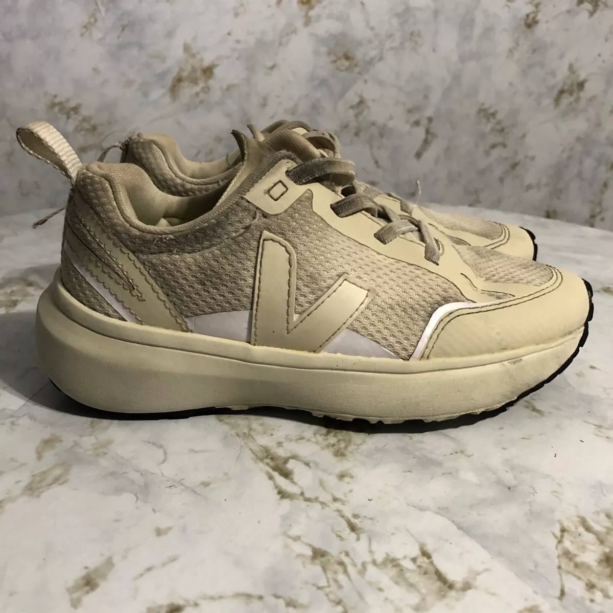 Veja clearance 1 trainers