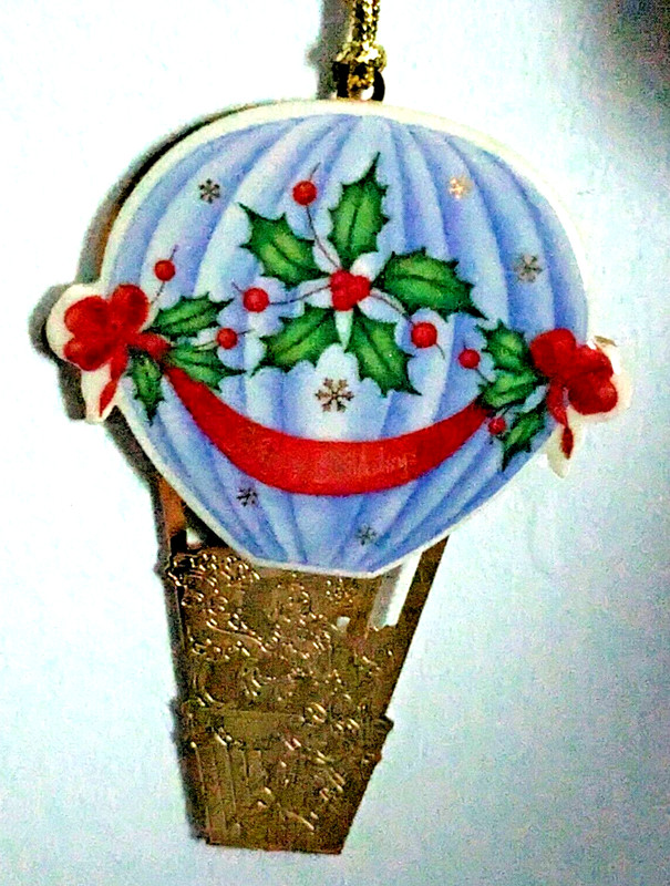 Lenox Ornament - Across the Miles Balloon