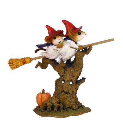 Wee Forest Folk Retired Halloween Figurine M-324 - Night Flight