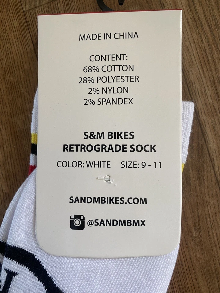 CALCETINES S&M BMX RETRÓGRADO BLANCO NEGRO ESCUDO Foto 2 de 4