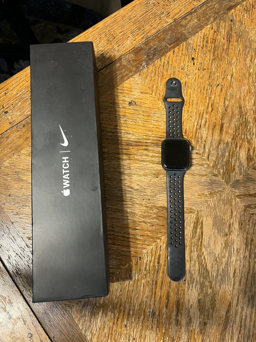 Refurbished Apple Watch Series Nike Edition Box New Apple Watch SE