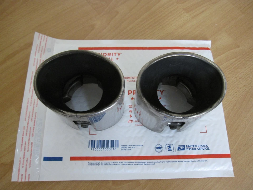 Set of 2 Genuine OEM 2013-2015 Honda Accord V6 Sedan Chrome Exhaust finisher tip - Image 3 of 4