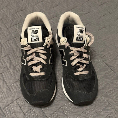 New Balance 574 Black/White Low Top Lace-Up Solid Unisex Athletic Sneaker