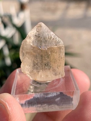 Natural etched topaz crystal from pakistan skardu mine 8.7 Gram