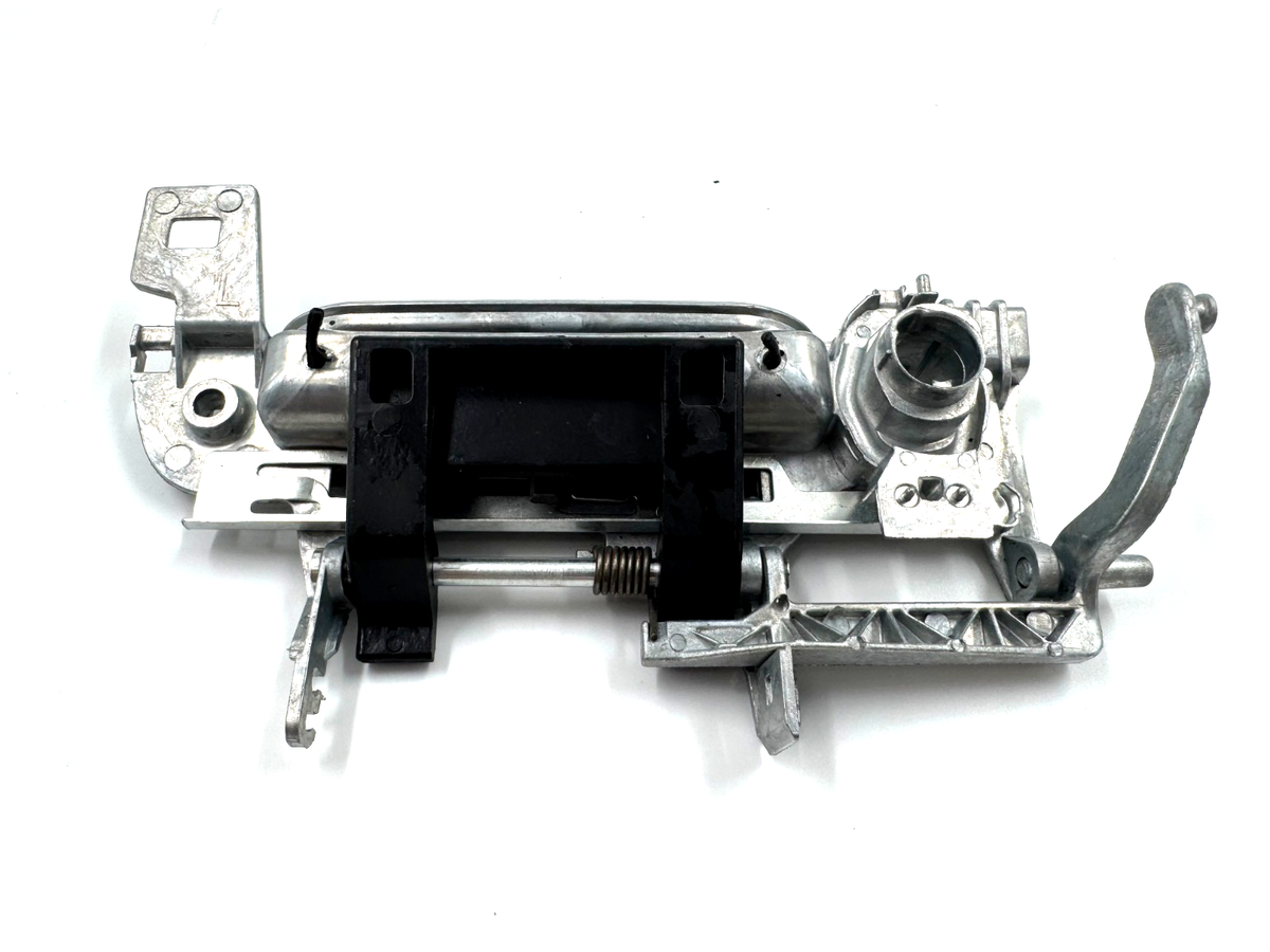 FRONT LEFT DOOR HANDLE OUTER FOR BMW E34 88-95 (51218148617) 520i