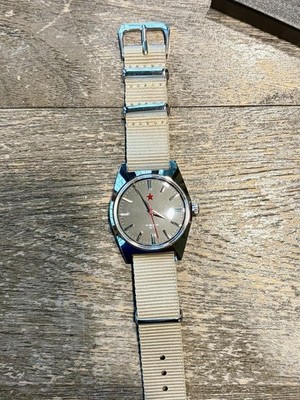 Shanghai 8120 'Red Star' mechanical watch