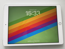 Apple iPad 8. Generation 32GB Silver In Original Karton wifi und cellular