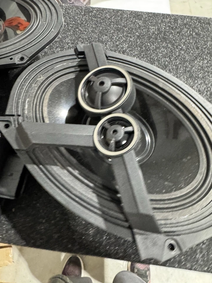 Amplificador y altavoces Harley Touring Factory Rockford Fosgate 2025 Foto 3 de 4