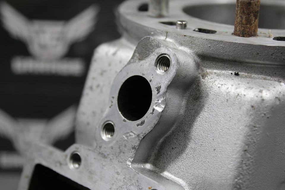 1993 KAWASAKI KDX250SR KDX250 SR OEM MOTOR CILINDRO FURO JARRO EXTREMIDADE SUPERIOR 11005-1679 - Imagem 4 de 4