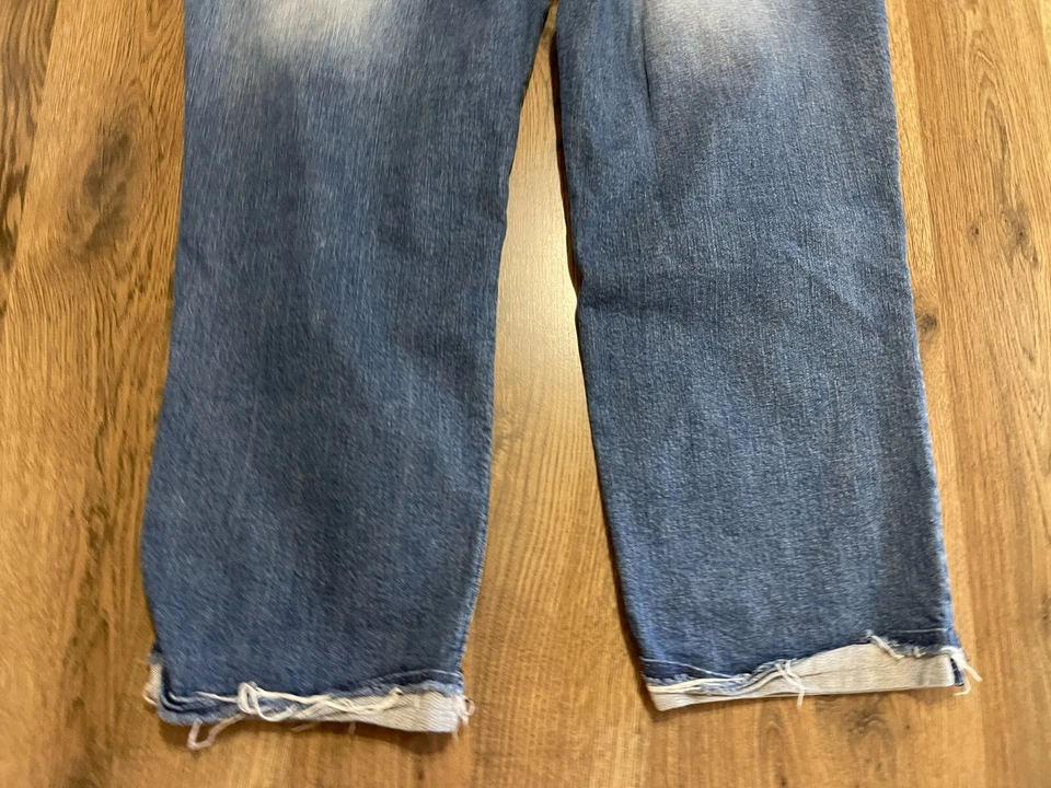 VIGOSS Jeans, Women's Size 13/14, Blue, Denim, The Dublin, Capri, Raw Hem - Image 4 of 4