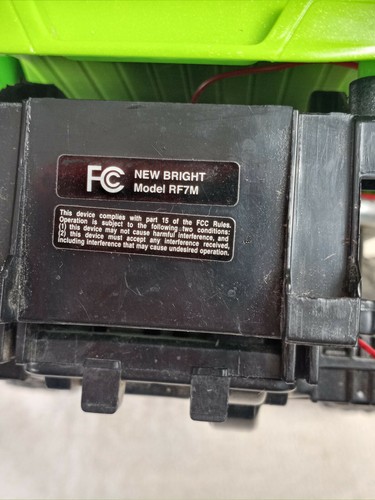 New Bright R/C Ford F-150 Off Road Black and Neon Green for Parts - Picture 5 of 8