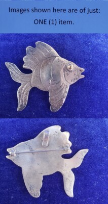 Vintage CII Mexico Sterling Silver Fish Pendant Brooch Pin 25pt375