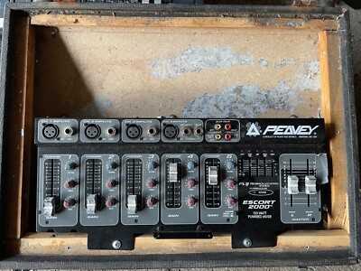 【9441】 Peavey Escort 2000 Portable PA Peavey Escort 2000 Portable PA Sound System - Previously