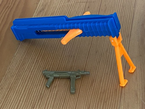 Cobra Commander v4 1991 Original Accessories Missile Launcher and Gun GI Joe