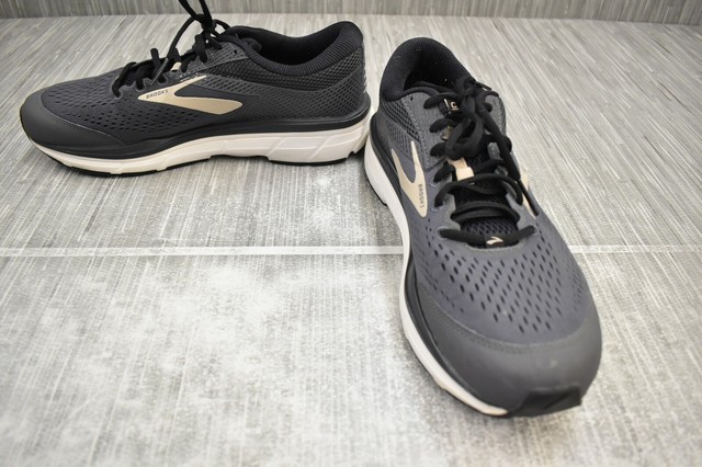 brooks dyad 10 2e