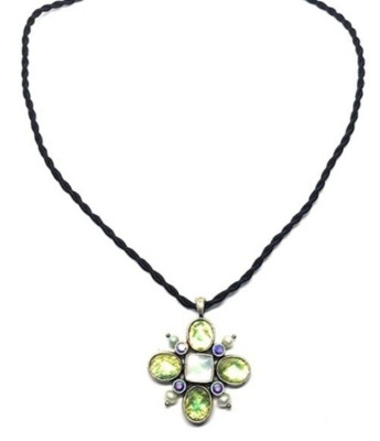 Lia Sophia ''Bloommates'' Mother of Pearl, Resin, Silver Pendant Necklace