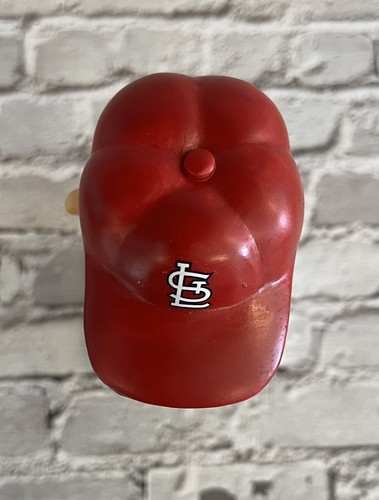 St. Louis Cardinals CHARLIE BROWN Peanuts 50th Anniversary 2017 Bobblehead NIB - Picture 6 of 13