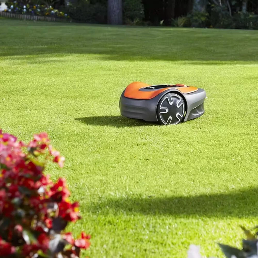 Flymo EasiLife 500 GO Robotic Lawn Mower Cuts Up to 500 sq m RRP 642.63