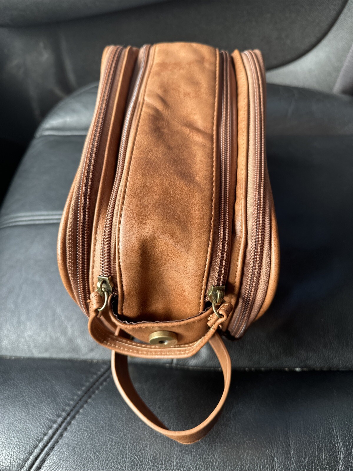 Elviros Men Tan PU Leather Water-Resistant Travel Toiletry Bag