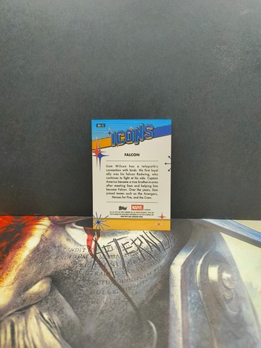2025 Topps Chrome Marvel ICONS FALCON Refractor #MI-5 - Bild 2 von 2