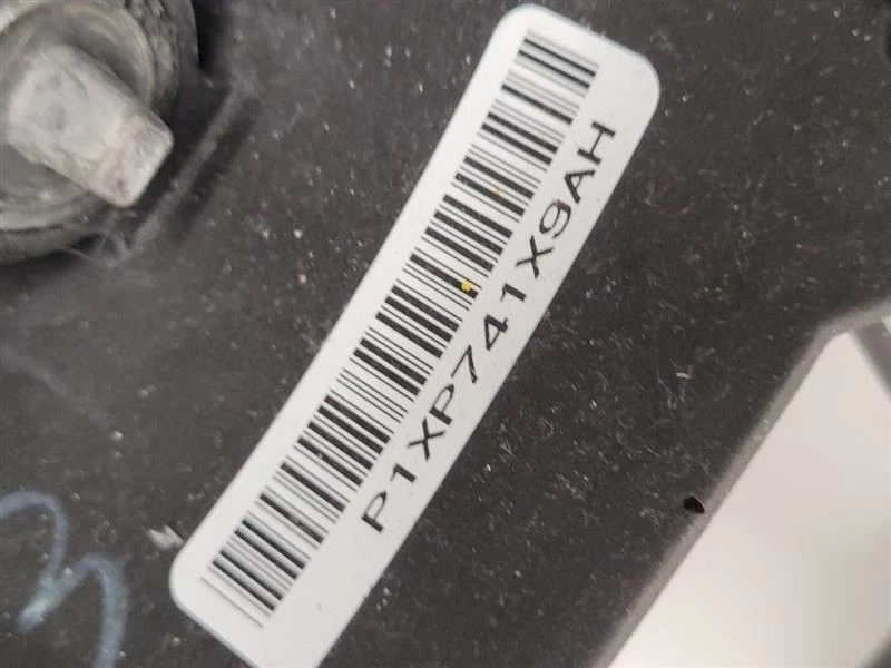 2015-2023 DODGE DURANGO STEERING WHEEL WITH SHIFT PADDLES - Image 4 of 4