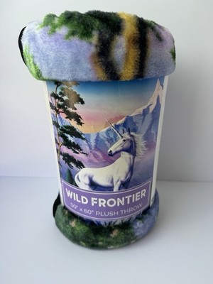 Wild Frontier Plush Warm Throw Multicolor With White Unicorn 50X60'' New