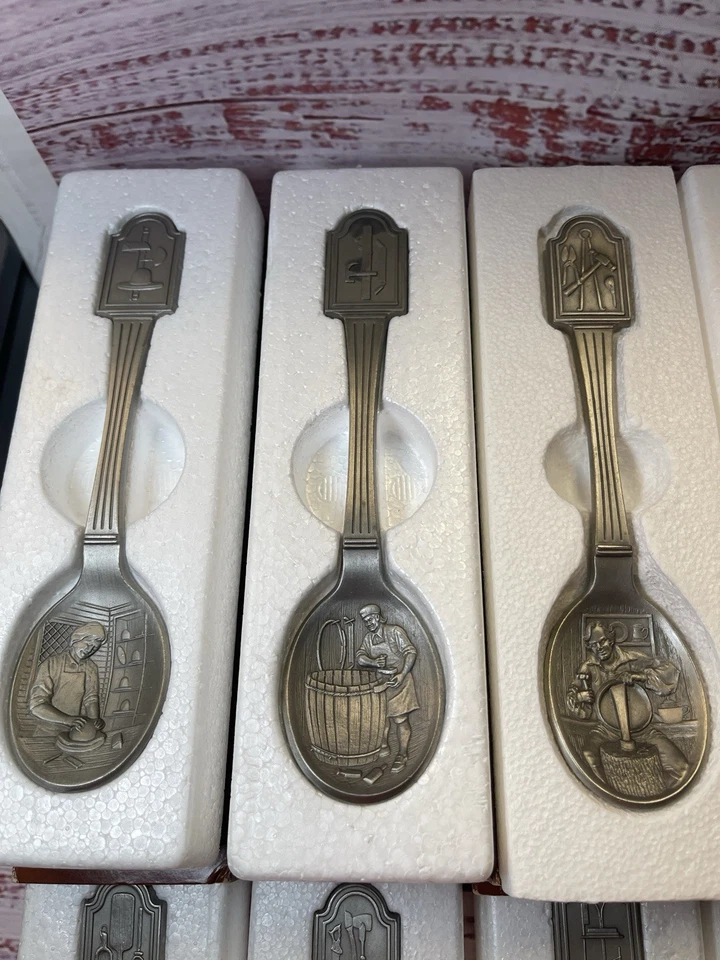 Limited Franklin Mint "The Craftsmen Of America" Pewter Spoon Collection 1976 - Image 2 of 4