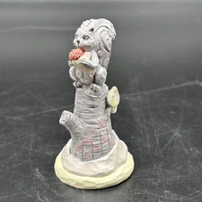Jim Shore Mini Squirrel on Tree Stump Woodland Miniature 2.5" See Description