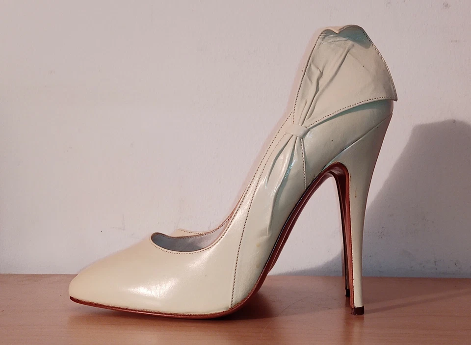 Bus Palladium Cobretto 130 (beige) 5" pump SZ40 *NEW* w/box - Image 3 of 4