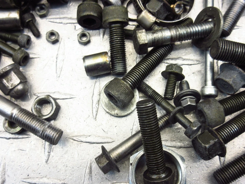 1997 96-99 Yamaha XVZ1300 Royal Star 1300 Hardware Nut Bolt Fairing Engine Motor - Image 4 of 4