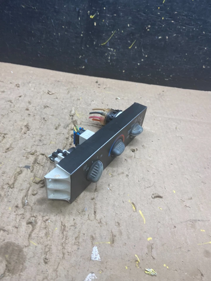 GMC Chevrolet Astro Express 2001-2007 control de clima aire acondicionado t9028 DG Foto 2 de 4