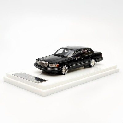 MK Miniatures 1:64 Lincoln Town Car Black - HEC Exclusive | eBay