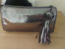 Michael Kors 2012 Estee Lauder MakeUp Bag Tassel Metallic Fabric Limited Edition