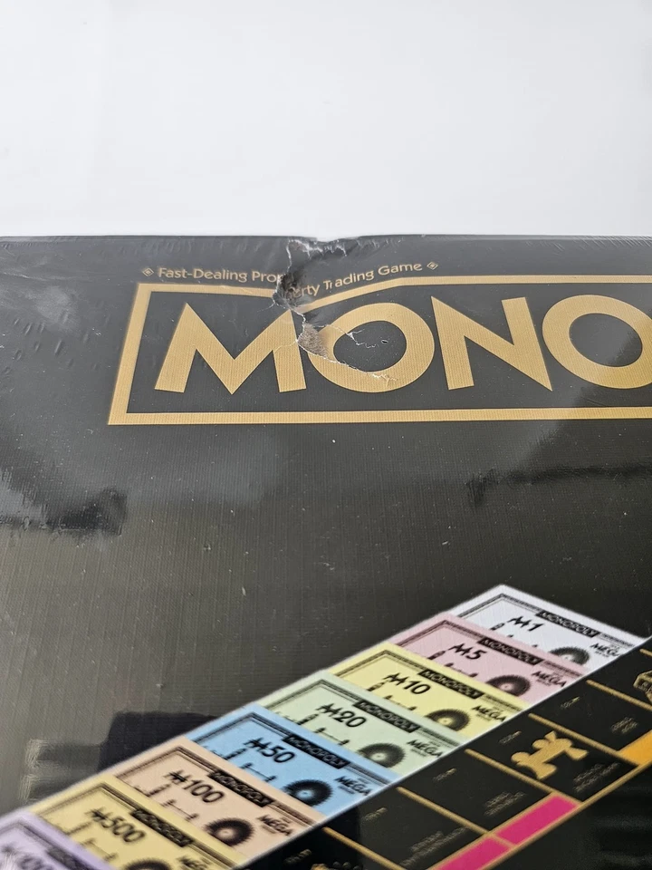 Winning Moves MONOPOLY – Mega Gold Edition (Englisch UK) [GEBRAUCHT] - Bild 4 von 4