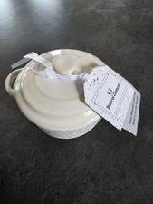 NWT white Natural Elements Mini Round Casserole Cooking Baking Dish Small Tiny