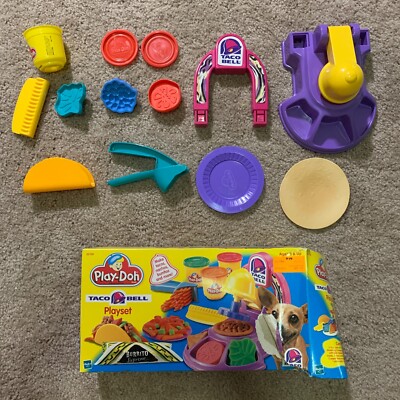 Vintage Play-Doh Taco Bell Restaurant Set W/ Original Box 1999