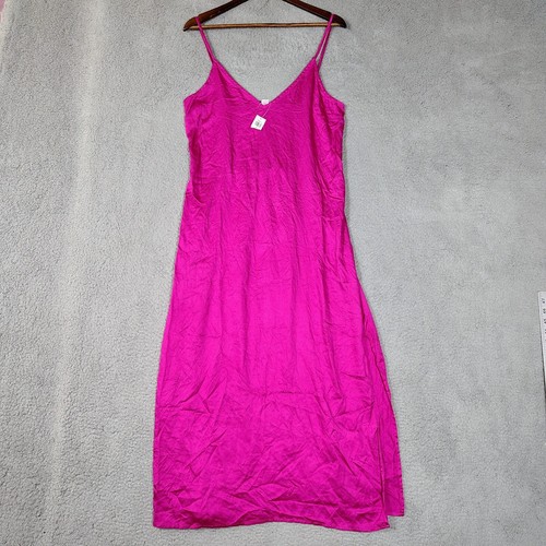 Old Navy Slip Dress Women's Medium Fusion Pink Maxi Spaghetti Straps V-Neck NWT