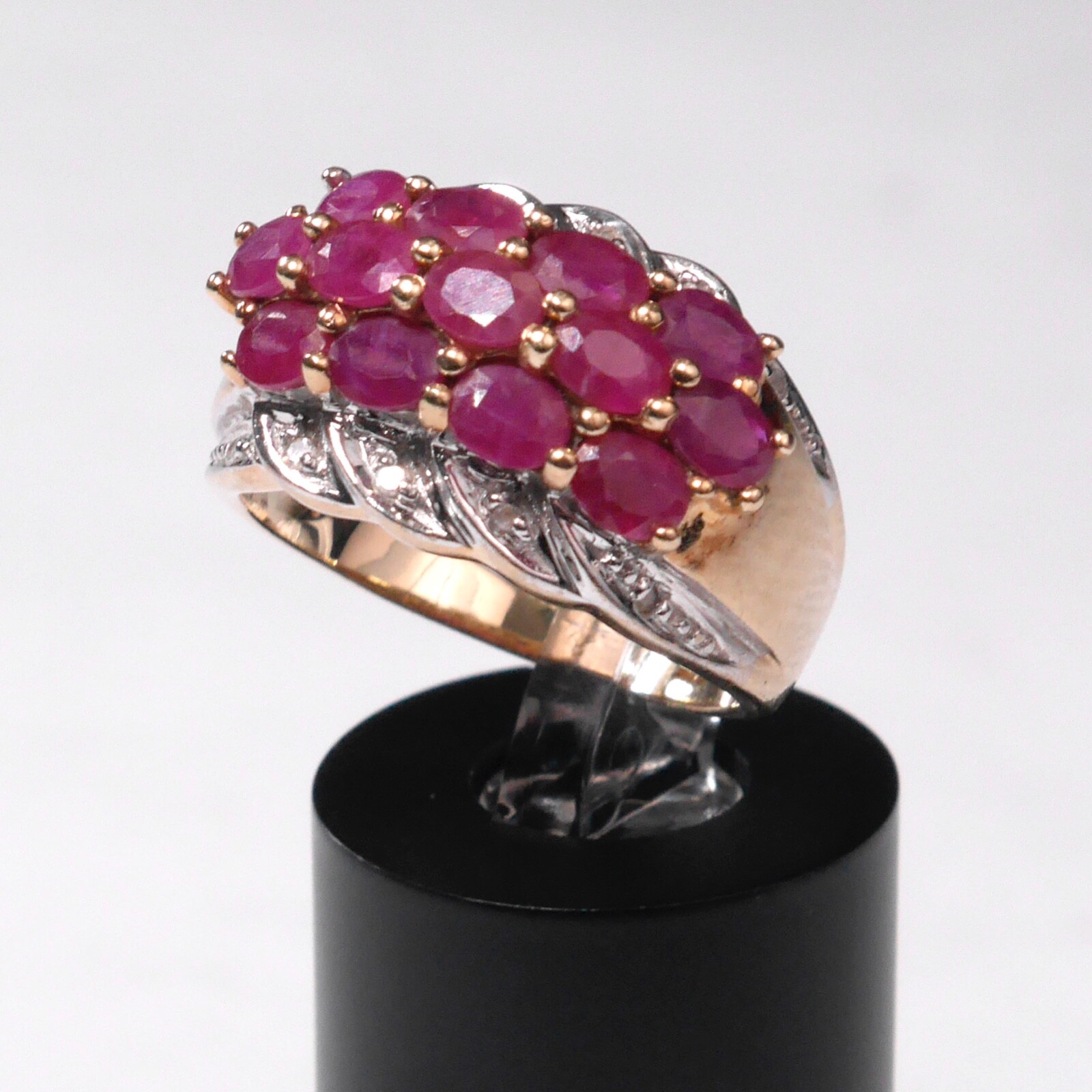 10k SOLID Gold Ring Ruby and Diamond Cluster YG k… - image 3
