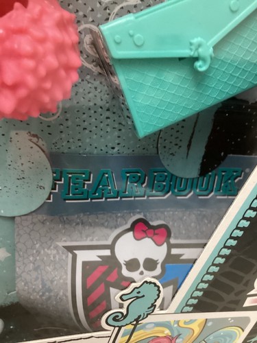 2012 MONSTER HIGH PICTURE DAY LAGOONA BLUE Y7698 NEW IN SEALED BOX - Picture 12 of 12