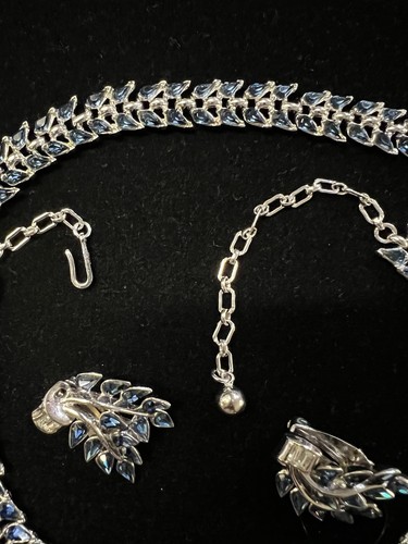 Pat. Colgante. JUEGO TRIFARI Collar Pendientes Pulsera Azul Oscuro Pera Lágrima—-772 - Imagen 3 de 11