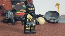 LEGO NINJAGO The Golden Weapons 2011: Earth Dragon Defense (#2509) Complete Nice