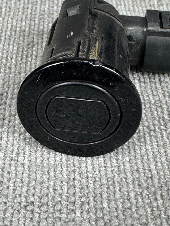 Infiniti QX56 2004-2010 asistente de estacionamiento sensor delantero negro OEM conjunto de fábrica Foto 3 de 4