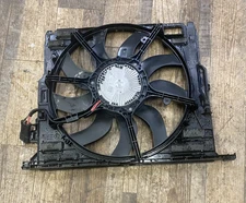 11-16 BMW F10 535i 3.0L Engine Motor Radiator Cooling Fan Shroud Assembly OEM