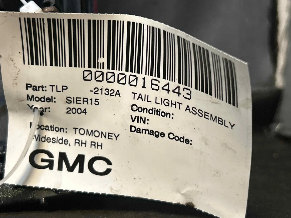 Fits 2004-07 Gmc Sierra Right Tail Light Oem:19169022 Foto 4 de 4